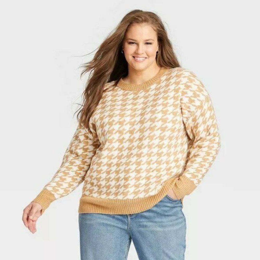 Ava & Viv Tan and Cream Houndstooth Sweater